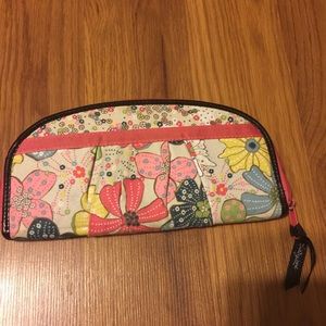 Thirty One Wallet