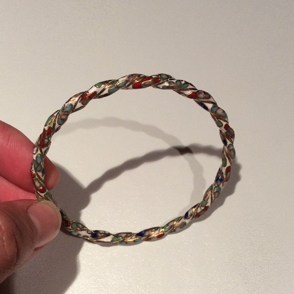 White Vintage Cloisonné Bangle Bracelet - Picture 2 of 4