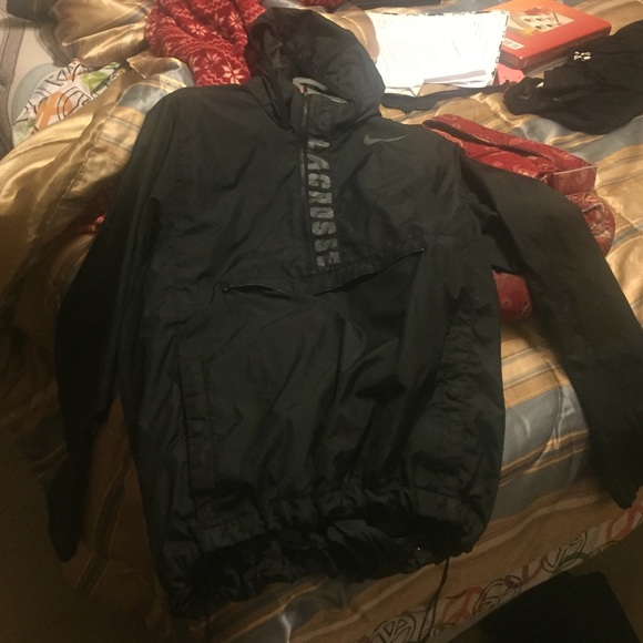 Nike windbreaker jacket