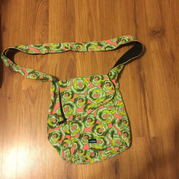Kavu cross body