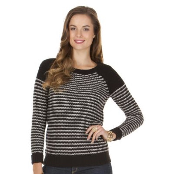 🔴DEAL OF THE DAY🔴Daisy Fuentes Sweater - Picture 3 of 3