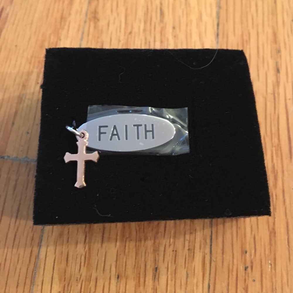 Michael Anthony 2-tone faith & cross pendant