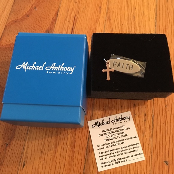 Michael Anthony 2-tone faith & cross pendant - Picture 2 of 5