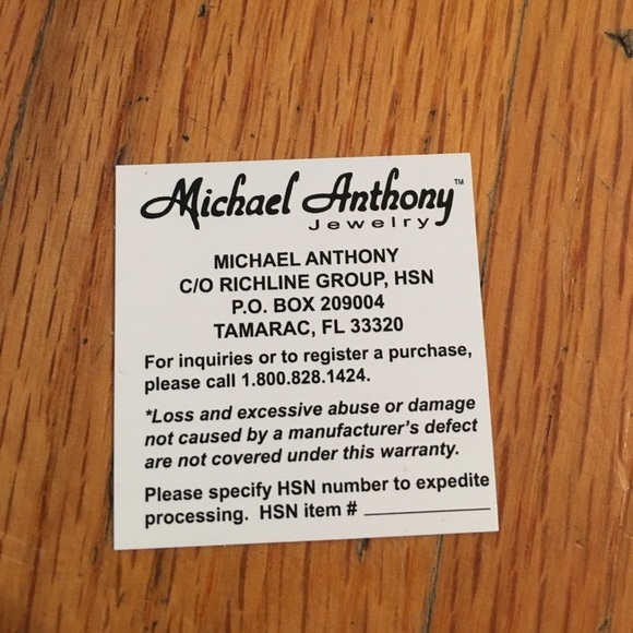 Michael Anthony 2-tone faith & cross pendant - Picture 4 of 5