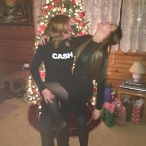 Meet your Posher, Savannah