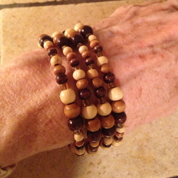 ✨Multi Color Wood Bead Bracelet