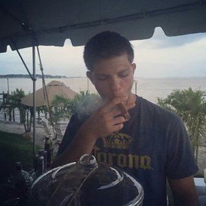 Meet your Posher, Vince