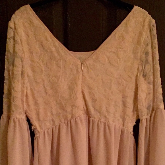 Cream Flowy Dress - Picture 3 of 4
