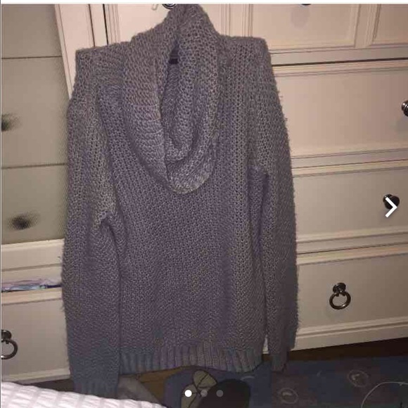 Forever 21 sweater
