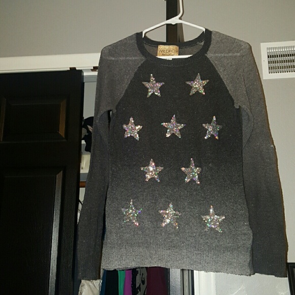 Wildfox Sweaters - Gorgeous gray sweater with sequin stars