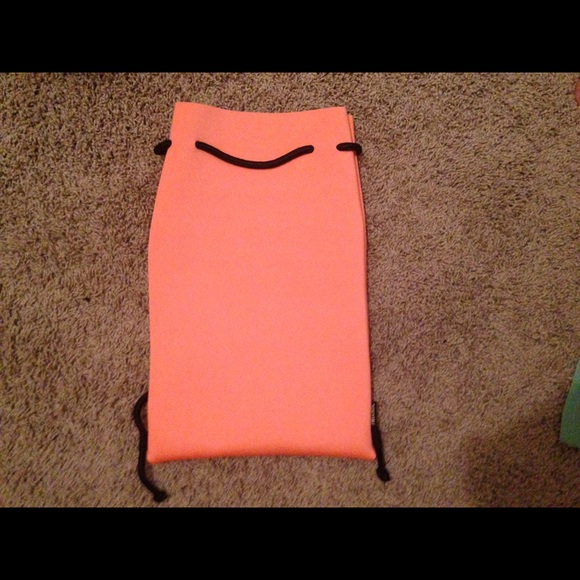 Authentic triangl bottoms small w/ triangl bag! - Picture 2 of 2