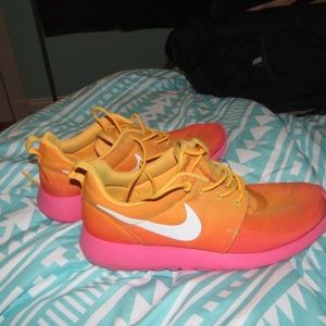 Orange and Pink Ombré ridge runs