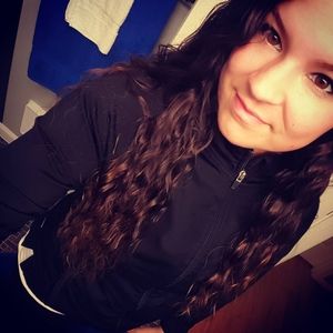 Meet your Posher, Delayna