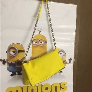 Brand new Express lemon clutch