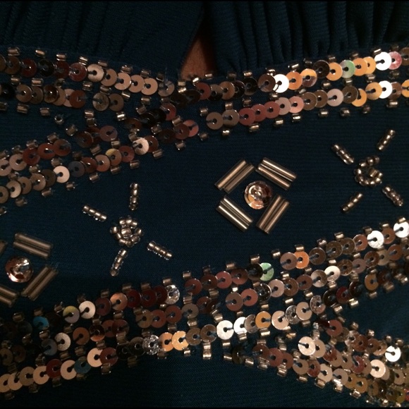 Prom/Pageant Gown - Picture 4 of 4