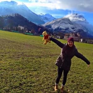 Meet your Posher, Calirose