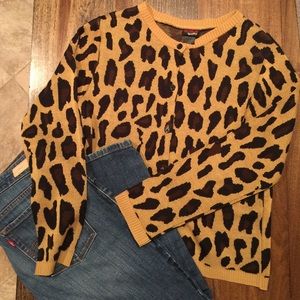 Leopard print fitted cardigan