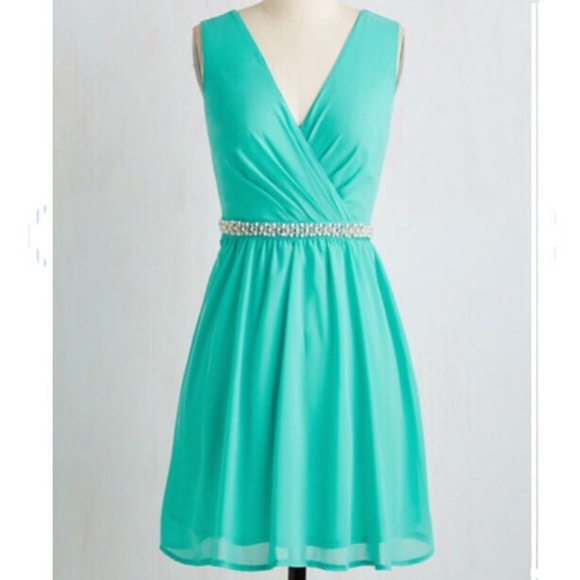 ModCloth Dresses & Skirts - Modcloth dress rhinestones pearls