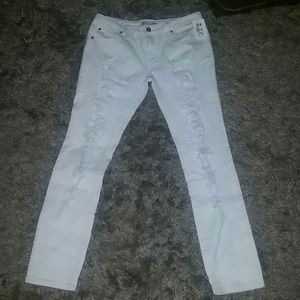 White ripped jeans skinny leg  never worn