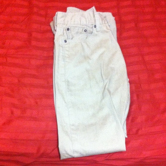 Khaki Levi's pants. Brand new. Size 30-32.