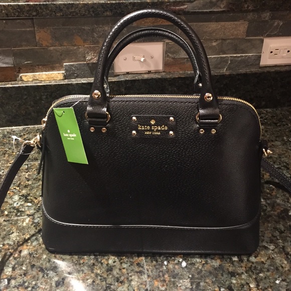 kate spade Handbags - Your everyday purse