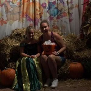 Meet your Posher, Jenna