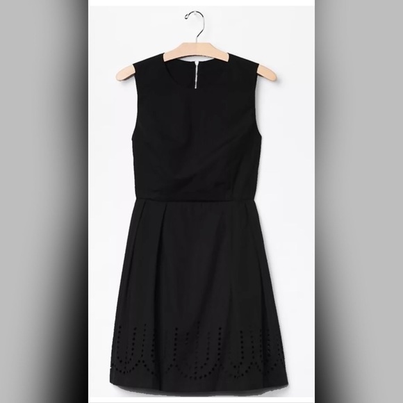 🚫❌❌❌❌SOLD❌❌❌❌🚫Gap Dress - Picture 4 of 4