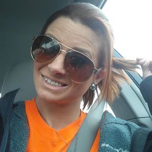 Meet your Posher, Tabitha