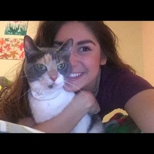 Meet your Posher, Cassie