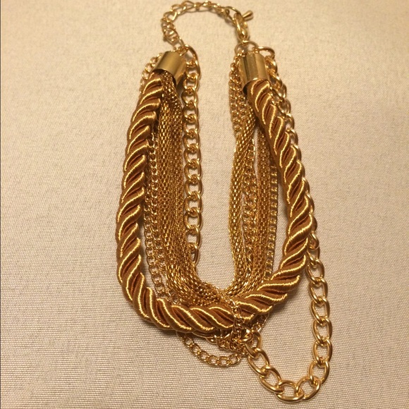 🚫BUNDLED🚫Gold Chain Braided Rope Bracelet - Picture 4 of 4
