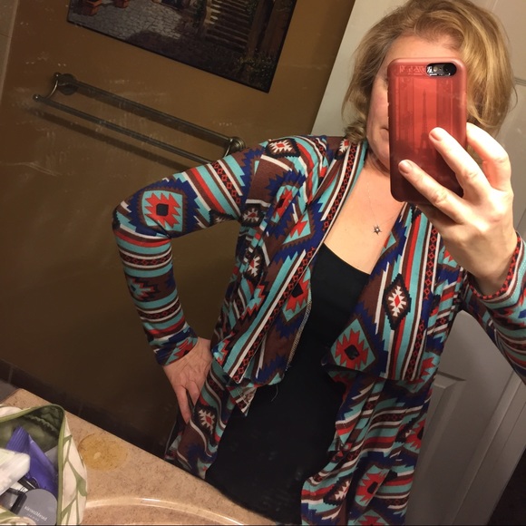 Aztec print cardigan - Picture 2 of 3