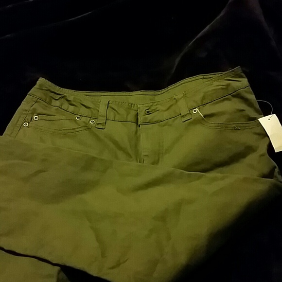 Pants - Picture 3 of 3