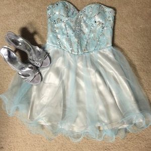 BOGO Sweetheart Short Homecoming or Prom Dress