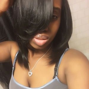 Meet your Posher, Candi