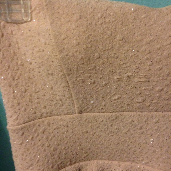 Cute Cream Dress - Picture 2 of 4