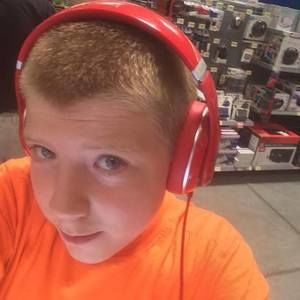 Meet your Posher, Aidan