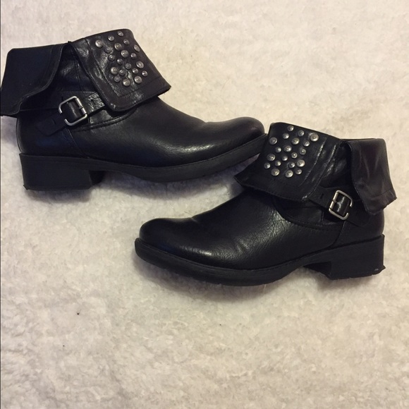 Stylish Black Booties