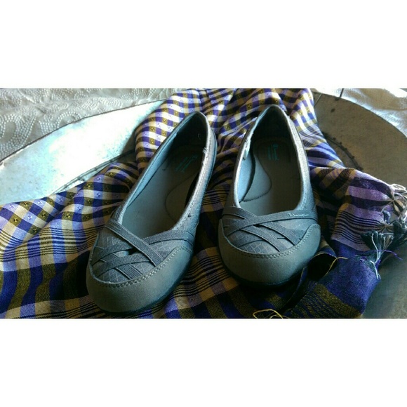 Grey Winter Flats