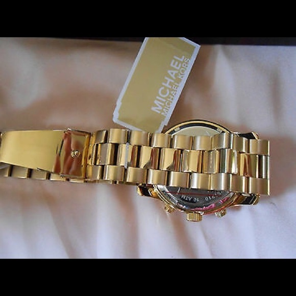Michael Kores Mens Gold Runway Watch /PRICE DROP\ - Picture 2 of 3