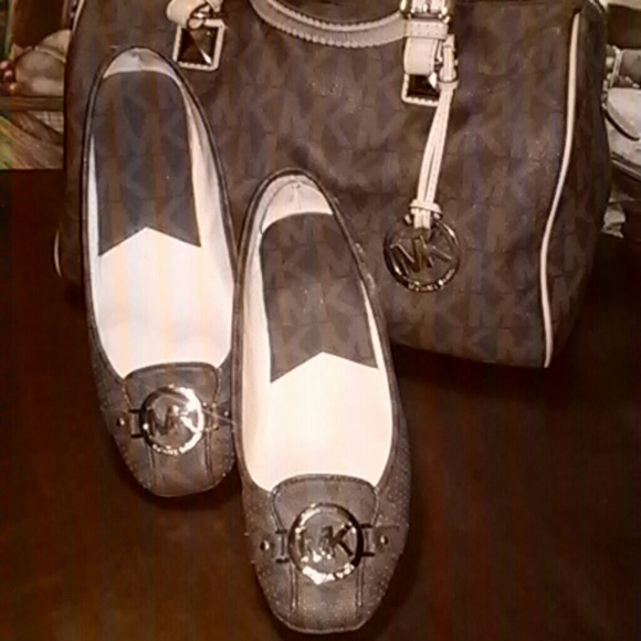 🎉Final🎉Michael Kors Shoes - Picture 2 of 4