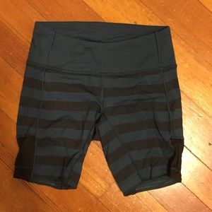 Lulu lemon biker shorts