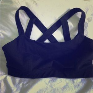 Lululemon strappy bra🍃