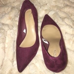 Merona burgundy short heels