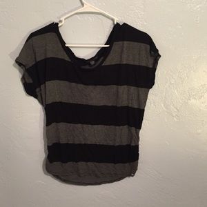 Black and grey striped t shirt