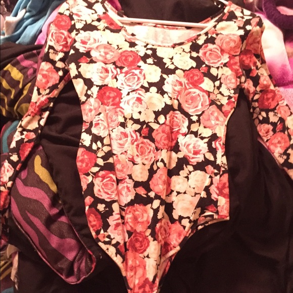 One piece long sleeve suit forever 21