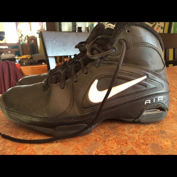 Like new Nike basketball shoes