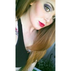 Meet your Posher, Brianna