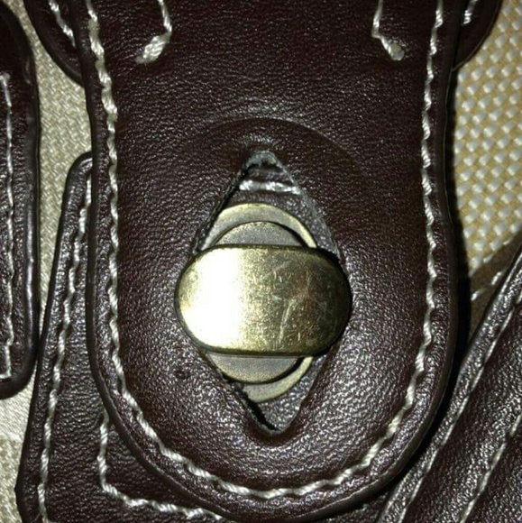 Coach purse - Picture 4 of 4