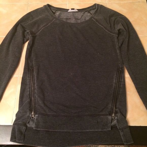 thin/Light & comfy top