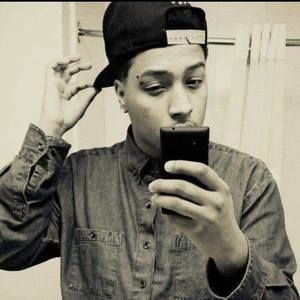 Meet your Posher, Lorenzo